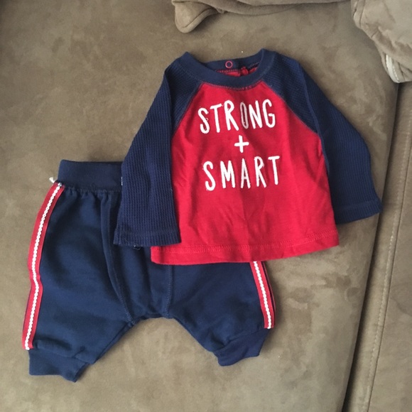 Newborn outfits - Picture 2 of 8